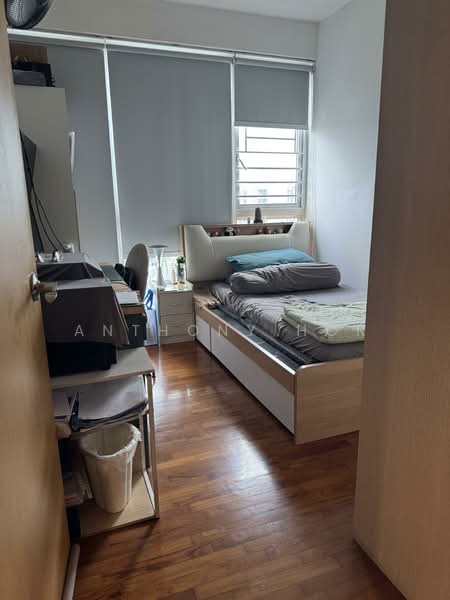 Waterview Condominium For Sale at S$ 1,250,000 | PropertyGuru Singapore - Bedroom