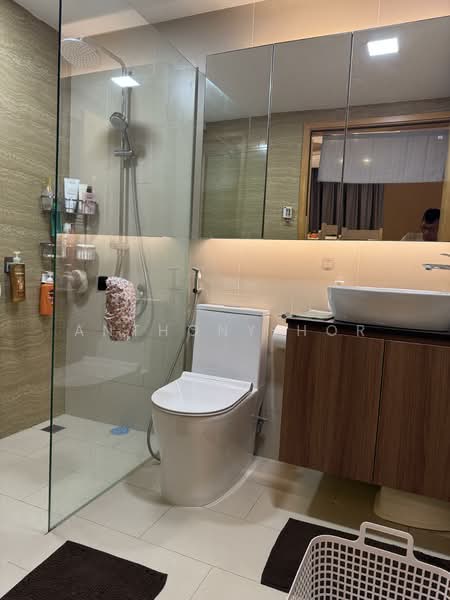 Waterview, 91 Tampines Avenue 1, 2 Bedrooms, 786 sqft, Condominium For Sale, by Anthony Hor, 500064153 - Bathroom - PropertyGuru.com.sg