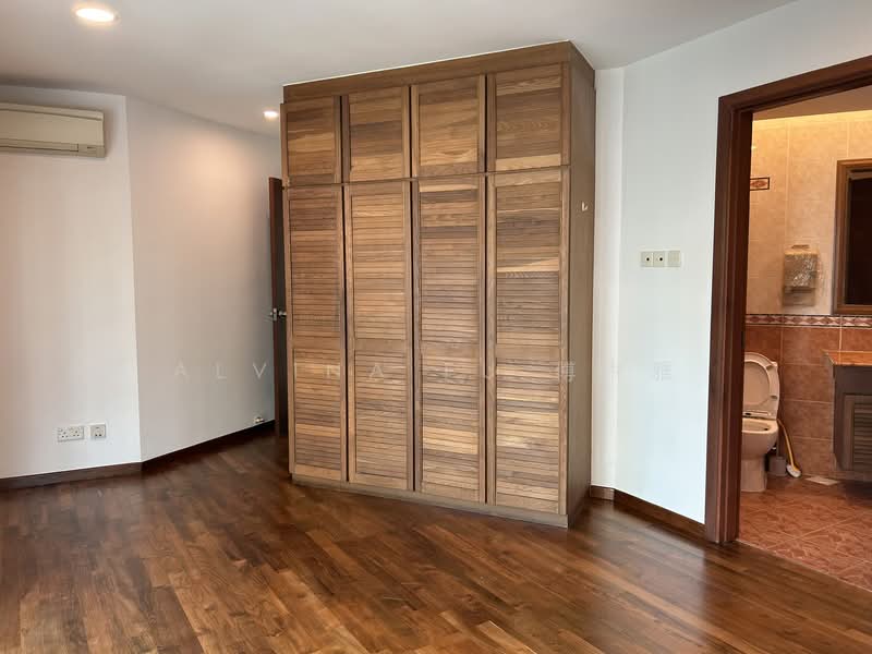 Master Bedroom with ensuite bathroom
