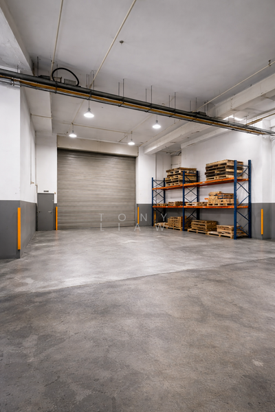 Wcega Plaza, 1 Bukit Batok Crescent, 3,229 sqft, Light Industrial (B1) For Sale, by Tony Liaw, 500064175 - Interior - CommercialGuru.com.sg