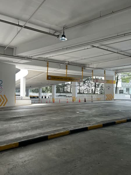 Wcega Plaza, 1 Bukit Batok Crescent, 3,229 sqft, Light Industrial (B1) For Sale, by Tony Liaw, 500064175 - Car Park - CommercialGuru.com.sg