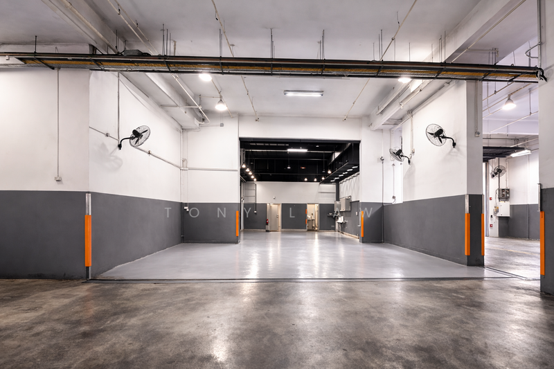 Wcega Plaza, 1 Bukit Batok Crescent, 3,229 sqft, Light Industrial (B1) For Sale, by Tony Liaw, 500064175 - Interior - CommercialGuru.com.sg