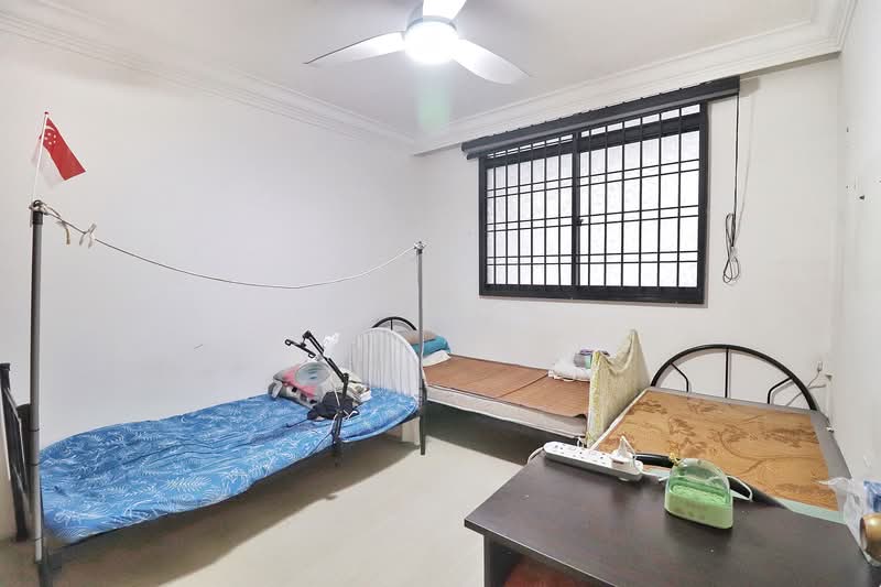 315 Ubi Avenue 1 HDB Flat For Sale at S$ 588,000 | PropertyGuru Singapore - Bedroom