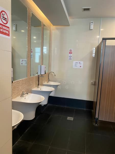 A'Posh 03-16, Singapore 768160, , 1 Bedroom, 1,600 sqft, Condominium For Rent, by Lim Boon Heng, 500064190 - Bathroom - PropertyGuru.com.sg