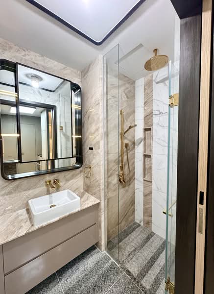 Perfect Ten, 323 Bukit Timah Road, 2 Bedrooms, 797 sqft, Condominium For Rent, by Lucas Jing, 500064206 - Bathroom - PropertyGuru.com.sg