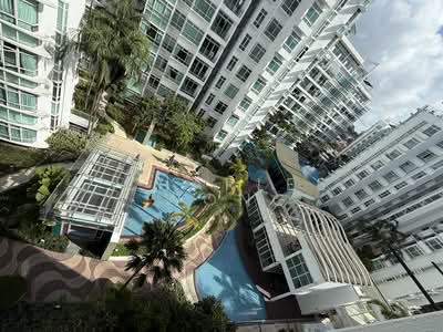 For Sale - The Cascadia