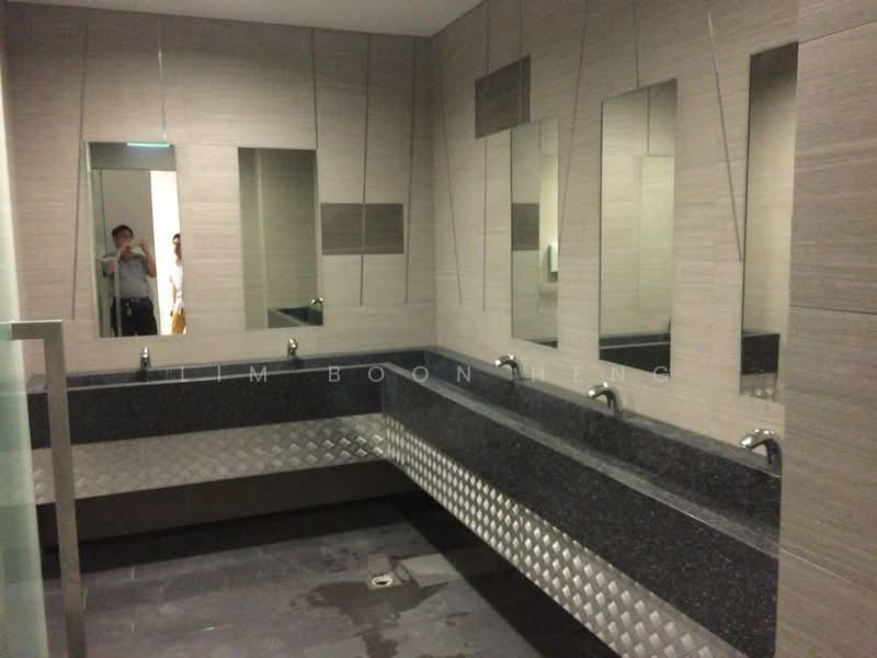 The Promenade @ Pelikat, 183 Jalan Pelikat, 240 sqft, Shop / Shophouse For Sale, by Lim Boon Heng, 500064220 - Bathroom - CommercialGuru.com.sg