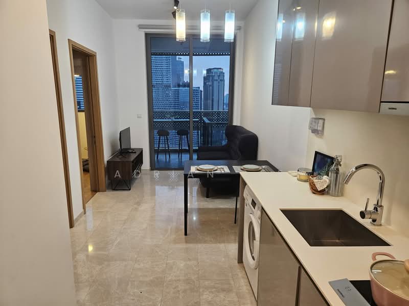 City Gate, 371 Beach Road, 1 Bedroom, 350 sqft, Apartment For Rent, by Adrian See, 500064221 - Living Room - PropertyGuru.com.sg