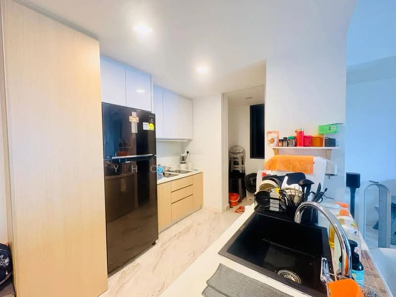 The Arte Condominium For Sale at S$ 2,138,000 | PropertyGuru Singapore - Kitchen
