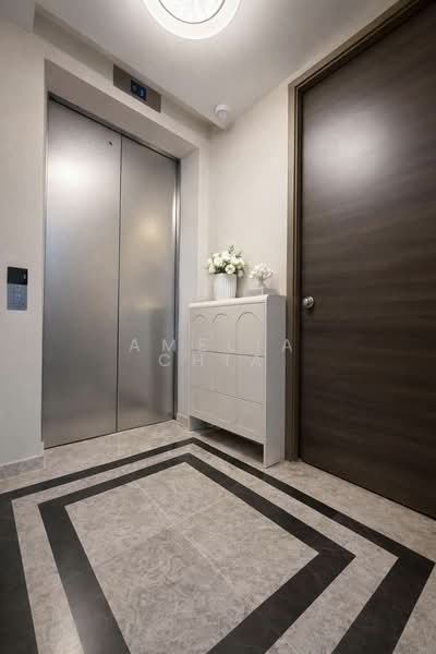 The Florence Residences Condominium For Sale at S$ 3,480,000 | PropertyGuru Singapore - Entrance