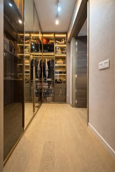 The Florence Residences Condominium For Sale at S$ 3,480,000 | PropertyGuru Singapore - Interior