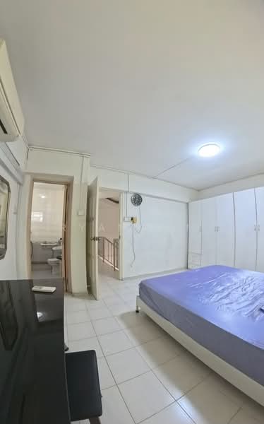 337 Jurong East Avenue 1, 337 Jurong East Avenue 1, 3 Bedrooms, 1,582 sqft, HDB Flat For Rent, by Ryan Lim, 500064270 - Bedroom - PropertyGuru.com.sg