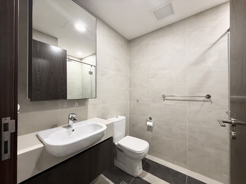 Parc Riviera, 101 West Coast Vale, 1 Bedroom, 463 sqft, Condominium For Sale, by Jasmine Lee, 500064276 - Bathroom - PropertyGuru.com.sg