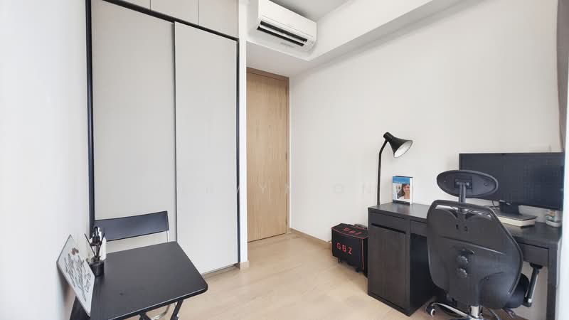 Midwood Condominium For Sale at S$ 1,770,000 | PropertyGuru Singapore - Study