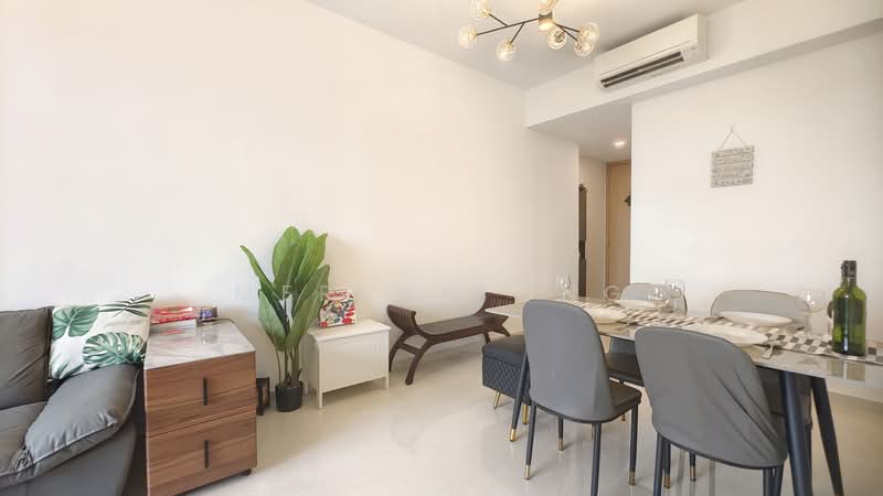 Midwood Condominium For Sale at S$ 1,770,000 | PropertyGuru Singapore - Living Room
