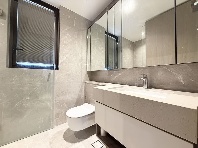 Dairy Farm Residences Condominium For Sale at S$ 2,150,000 | PropertyGuru Singapore - Bathroom