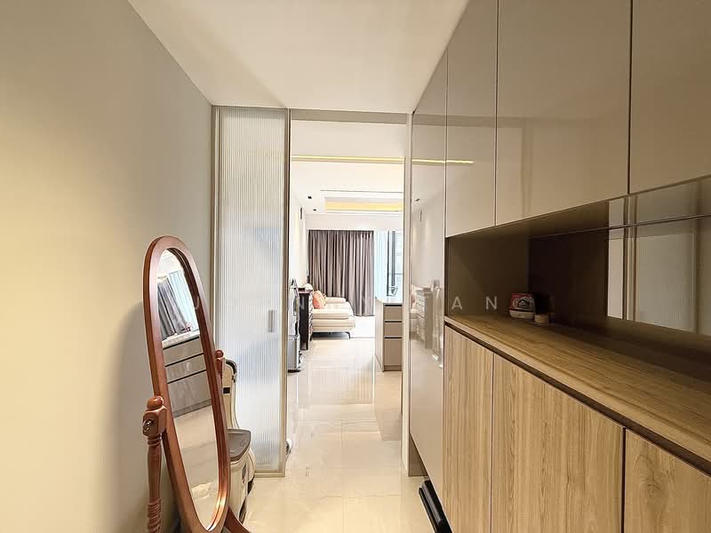 Dairy Farm Residences Condominium For Sale at S$ 2,150,000 | PropertyGuru Singapore - Corridor