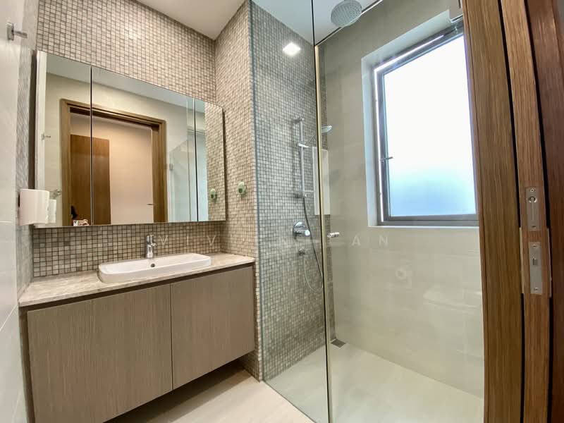 The Tembusu Condominium For Sale at S$ 1,999,999 | PropertyGuru Singapore - Bathroom