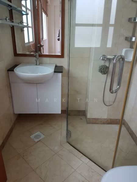 Fernhill Cottage Cluster House For Sale at S$ 4,800,000 | PropertyGuru Singapore - Bathroom