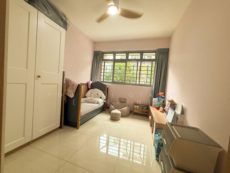 377A Hougang Street 32, 377A Hougang Street 32, 3 Bedrooms, 1,227 sqft, HDB Flat For Sale, by Poh Wei Qiang (Warren), 500064309 - Bedroom - PropertyGuru.com.sg