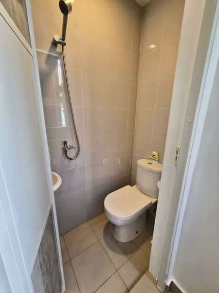 Fruition, 3 Mangis Road, 3 Bedrooms, 1,023 sqft, Condominium For Rent, by Lim Brina, 500064311 - Bathroom - PropertyGuru.com.sg