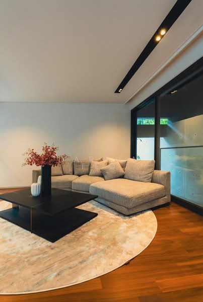 ❤️ Brand New Designer Bungalow Near Bukit Timah Plaza ❤️, , 5 Bedrooms, 11,500 sqft, Detached House For Rent, by Darren Teo, 500064329 - Living Room - PropertyGuru.com.sg