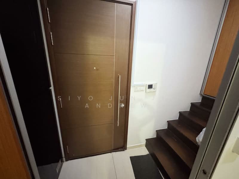 The Promenade @ Pelikat, 183 Jalan Pelikat, 2 Bedrooms, 600 sqft, Condominium For Rent, by Siyo Jun Jie Andrew, 500064348 - Entrance - PropertyGuru.com.sg