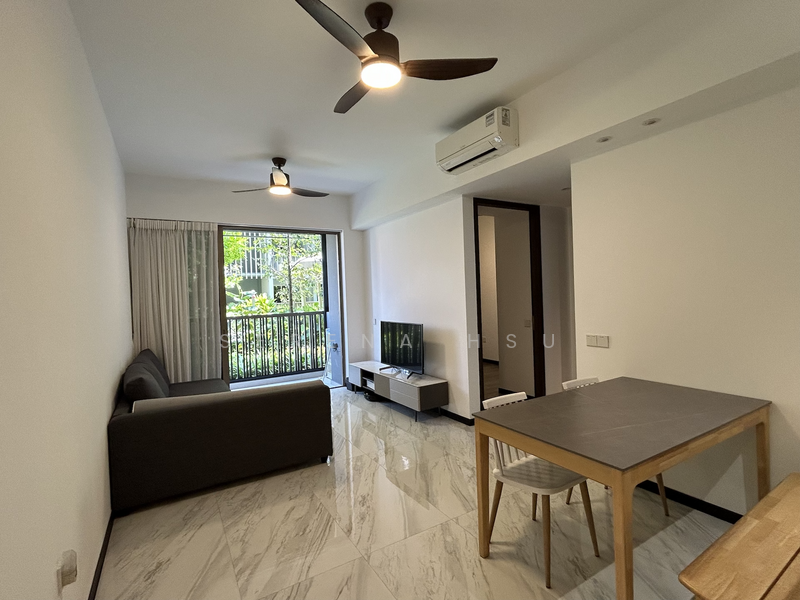 Pasir Ris 8, 14 Pasir Ris Drive 8, 2 Bedrooms, 775 sqft, Condominium For Rent, by Serena Hsu, 500064349 - Bright & breezy Living Room - PropertyGuru.com.sg