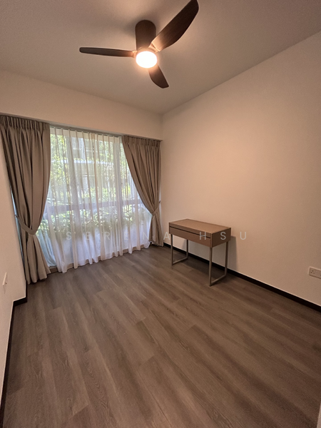 Pasir Ris 8, 14 Pasir Ris Drive 8, 2 Bedrooms, 775 sqft, Condominium For Rent, by Serena Hsu, 500064349 - Master Room - PropertyGuru.com.sg