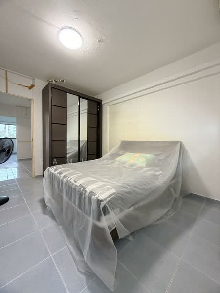 23 Saint George's Road HDB Flat For Sale at S$ 538,000 | PropertyGuru Singapore - Bedroom