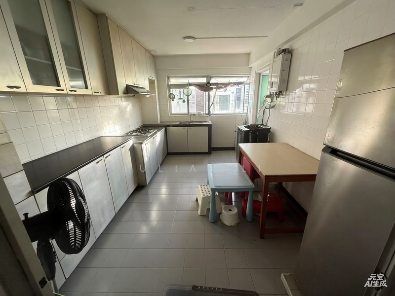 639 Pasir Ris Drive 1, 639 Pasir Ris Drive 1, 4 Bedrooms, 1,313 sqft, HDB Flat For Rent, by Julian Li, 500064364 - Kitchen - PropertyGuru.com.sg
