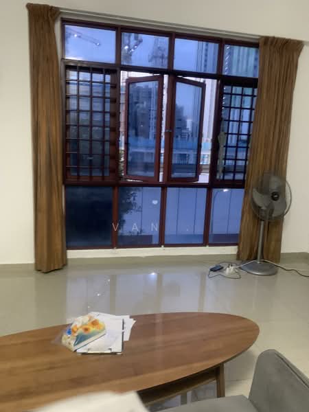 Race Course 138 Apartment For Sale at S$ 1,220,000 | PropertyGuru Singapore - Living Room