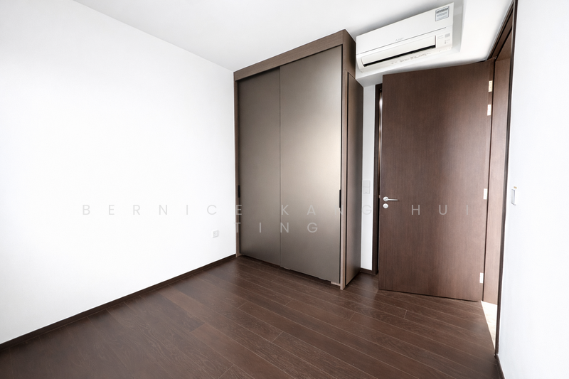 Tembusu Grand Condominium For Sale at S$ 1,399,999 | PropertyGuru Singapore - Master Bedroom