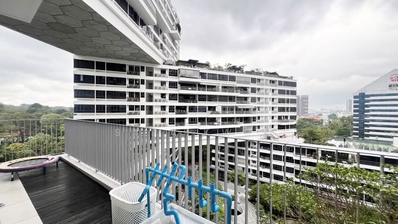 The Interlace, 190 Depot Road, 3 Bedrooms, 1,615 sqft, Condominium For Rent, by Sara Kwon, 500064393 - Balcony - PropertyGuru.com.sg