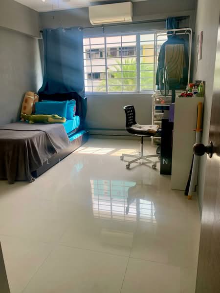 431 Tampines Street 41 HDB Flat For Sale at S$ 980,000 | PropertyGuru Singapore - Bedroom