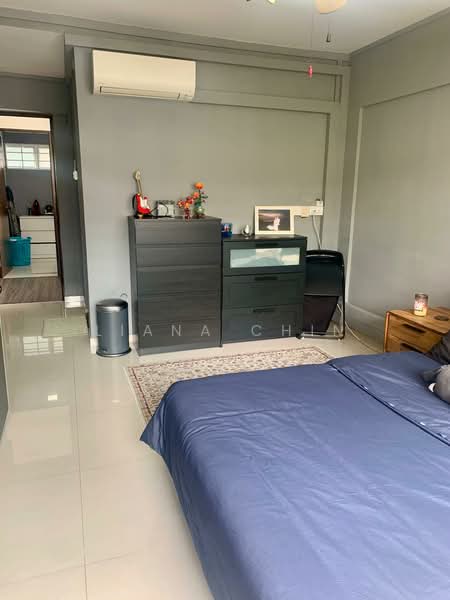 431 Tampines Street 41 HDB Flat For Sale at S$ 980,000 | PropertyGuru Singapore - Bedroom