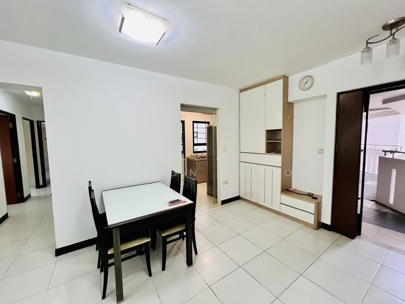 441A Fernvale Road HDB Flat For Sale at S$ 630,000 | PropertyGuru Singapore - Dining Room