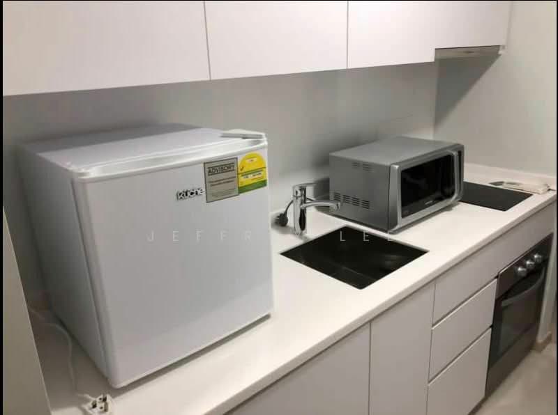 The Topiary, 11 Fernvale Lane, Studio, 250 sqft, Executive Condominium For Rent, by Jeffrey Lee, 500064447 - Kitchen - PropertyGuru.com.sg