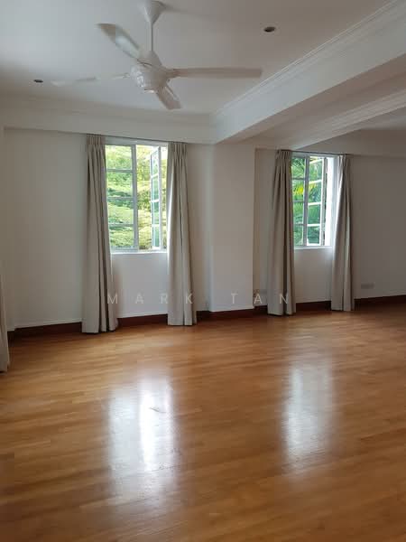 Fernhill Cottage Town House For Sale at S$ 4,800,000 | PropertyGuru Singapore