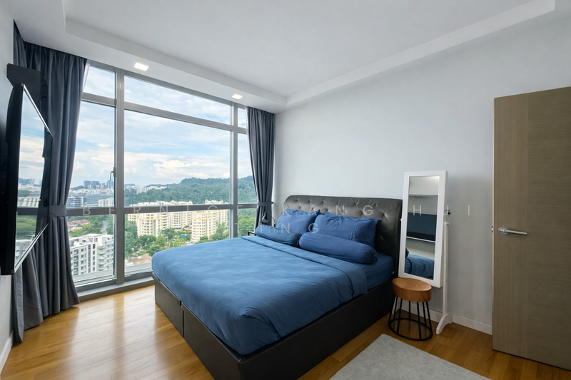 Hillview Regency Condominium For Sale at S$ 1,430,000 | PropertyGuru Singapore - Master Bedroom
