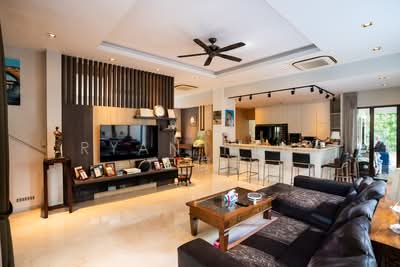 For Sale - Just Listed – Fully Renovated 2.5 Storey Detached with Pool | 6,572 sqft Built-Up