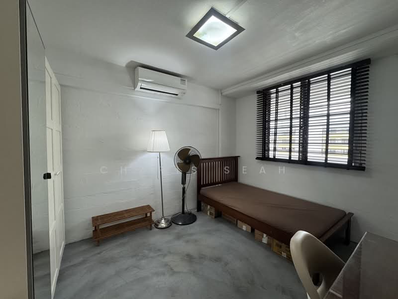 4 Ghim Moh Road, 4 Ghim Moh Road, 2 Bedrooms, 700 sqft, HDB Flat For Rent, by Charis Seah, 500064478 - Bedroom - PropertyGuru.com.sg