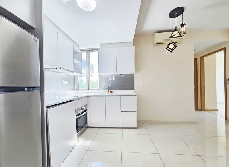 Ripple Bay, 4 Pasir Ris Link, 2 Bedrooms, 797 sqft, Condominium For Rent, by Michelle Leong, 500064509 - Kitchen - PropertyGuru.com.sg