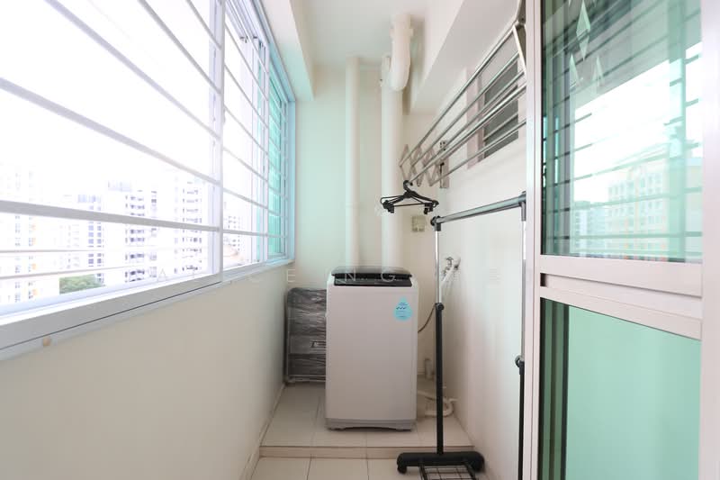 303B Punggol Central, 303B Punggol Central, 3 Bedrooms, 1,001 sqft, HDB Flat For Rent, by Alice Ng 黄素芳, 500064511 - yard - PropertyGuru.com.sg