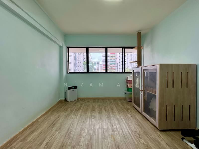 656 Yishun Avenue 4 HDB Flat For Sale at S$ 550,000 | PropertyGuru Singapore - Interior