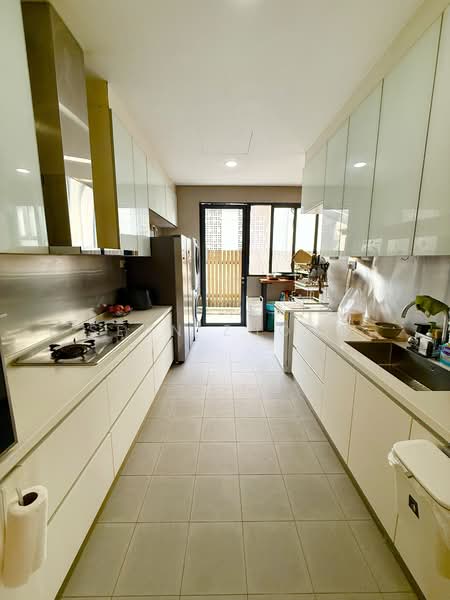 ⭐️Hong Leong Garden⭐️ Beautiful Semi Detached Huge 8000sqft, West Coast Park, 6 Bedrooms, 8,000 sqft, Semi-Detached House For Rent, by Sean Zhong, 500064516 - Kitchen - PropertyGuru.com.sg