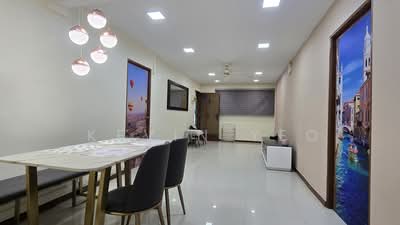 For Rent - 511 Jurong West Street 52