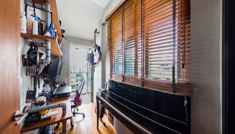 Haig 162 Condominium For Sale at S$ 1,300,000 | PropertyGuru Singapore - Study