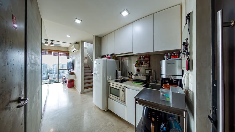 Haig 162 Condominium For Sale at S$ 1,300,000 | PropertyGuru Singapore - Kitchen
