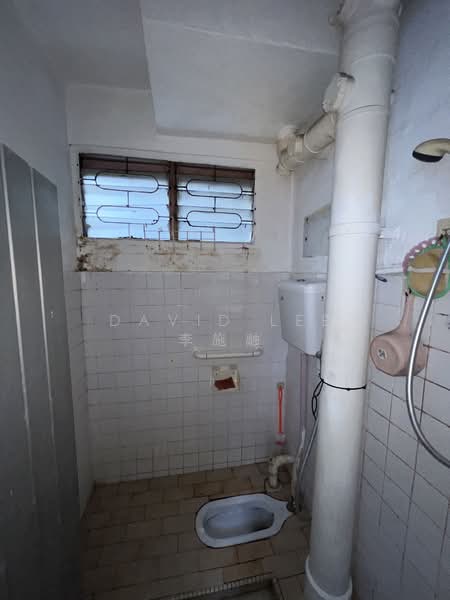 743 Yishun Avenue 5, 743 Yishun Avenue 5, 2 Bedrooms, 630 sqft, HDB Flat For Rent, by David Lee 李施融, 500064532 - Bathroom - PropertyGuru.com.sg